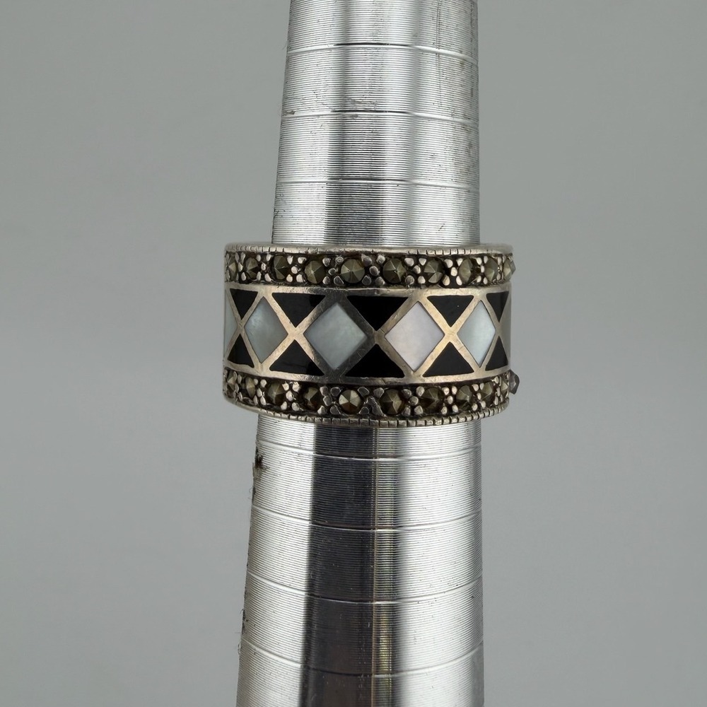 Vintage NF Sterling Silver Ring 8 Sterling Silver 925‎ Marcasite Onyx Thailand